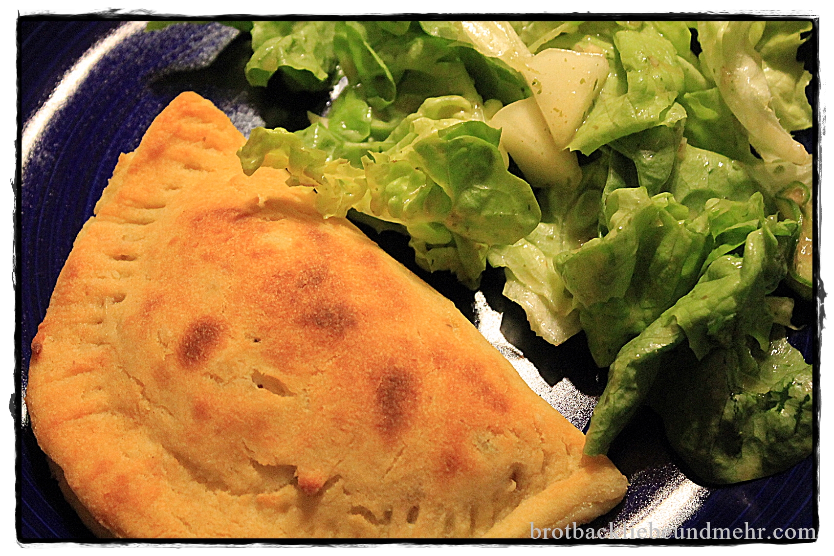 Kartoffelmaultaschen mit Bratwurst - Brotbackliebe ... und mehr