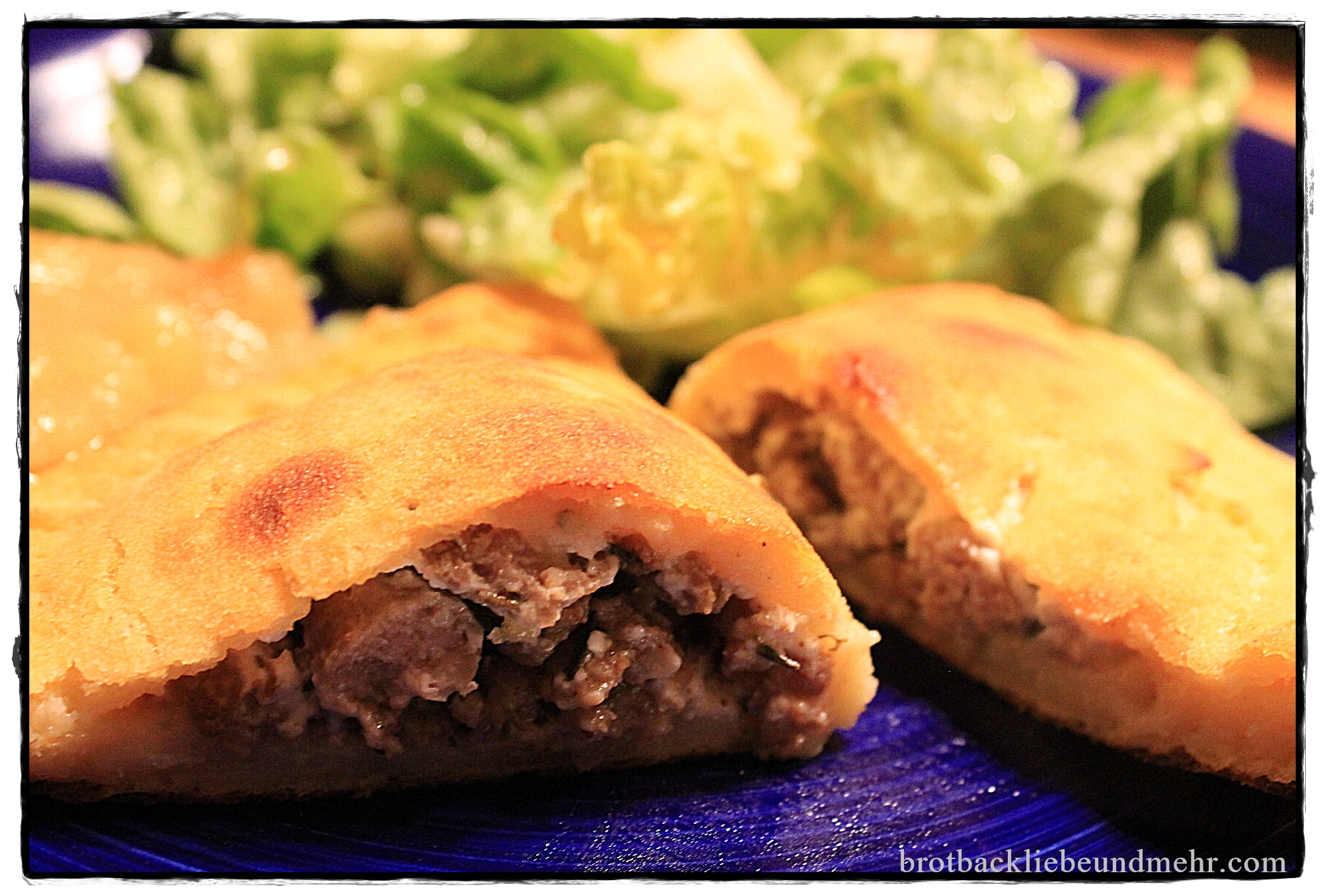 Kartoffelmaultaschen mit Bratwurst - Brotbackliebe ... und mehr