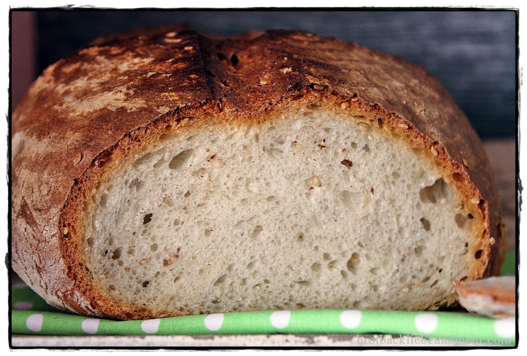 Bauern-Weißbrot mit Sesam - Brotbackliebe ... und mehr