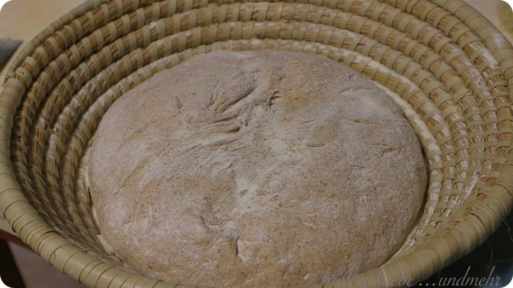 Einfaches Mischbrot mit Übernachtgare für Anfänger - Brotbackliebe ...