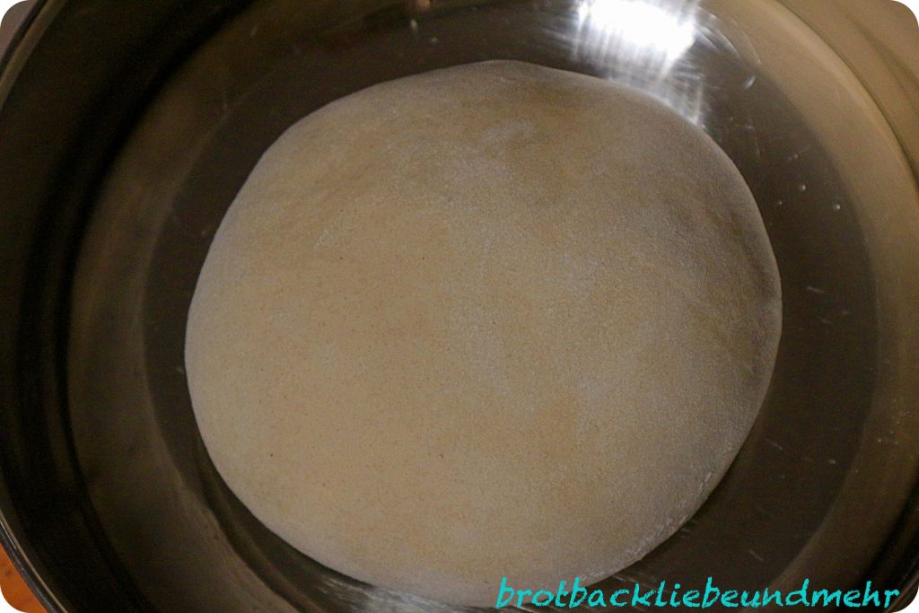 Einfaches Mischbrot mit Übernachtgare für Anfänger - Brotbackliebe ...