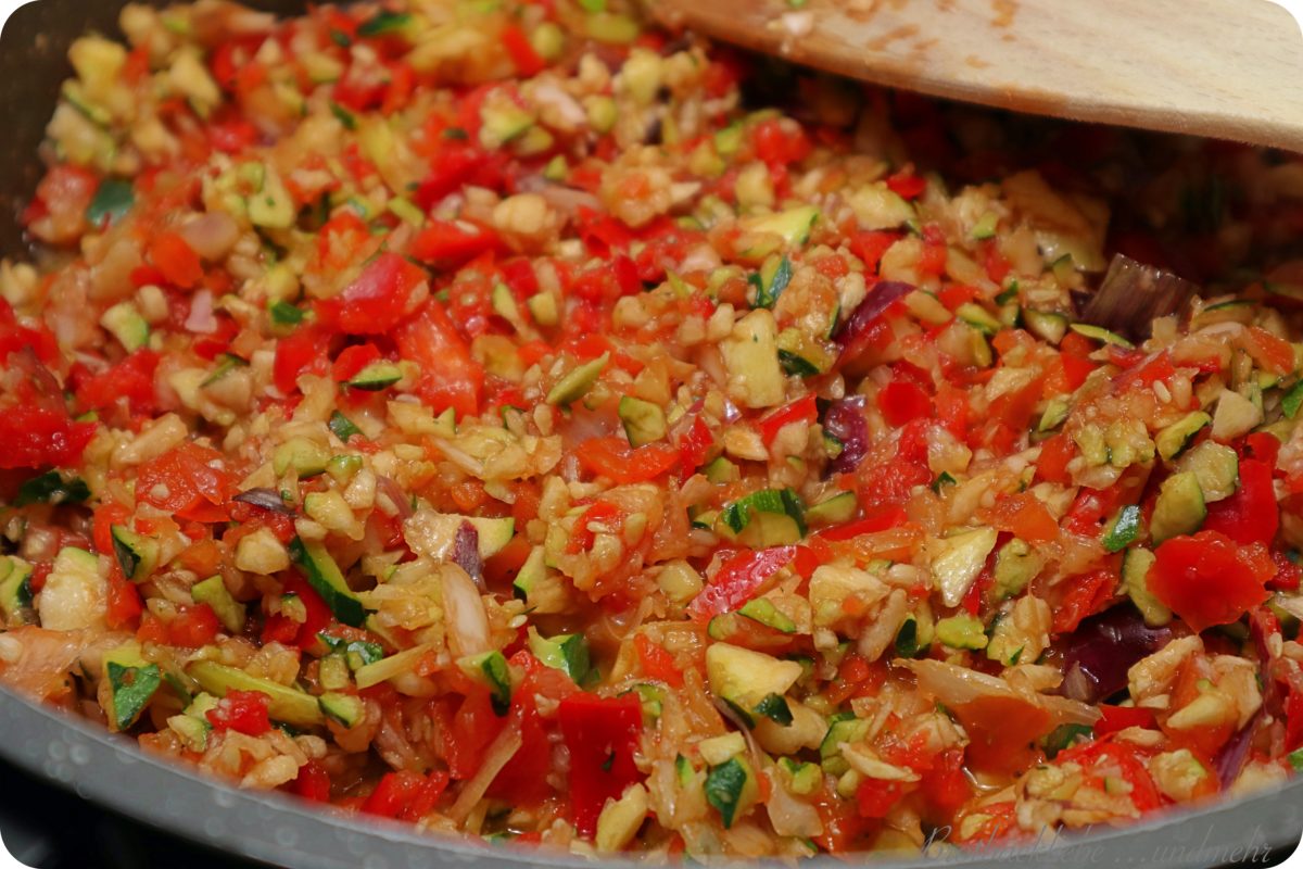 Kisir - Türkischer Bulgursalat - Brotbackliebe ... und mehr
